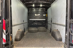 musta Ford Transit 2015 kuva 13.
