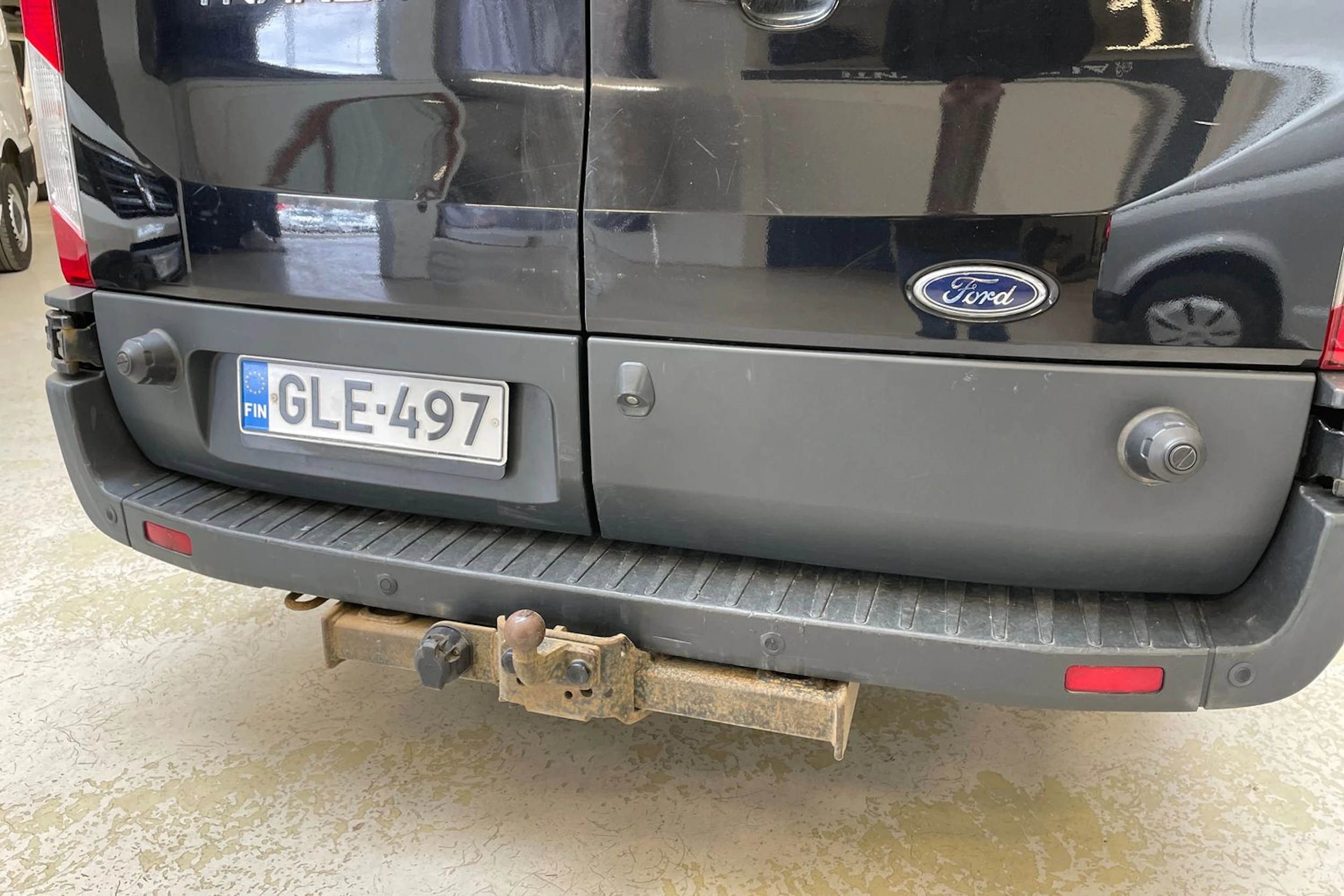 musta Ford Transit 2015 kuva 24.