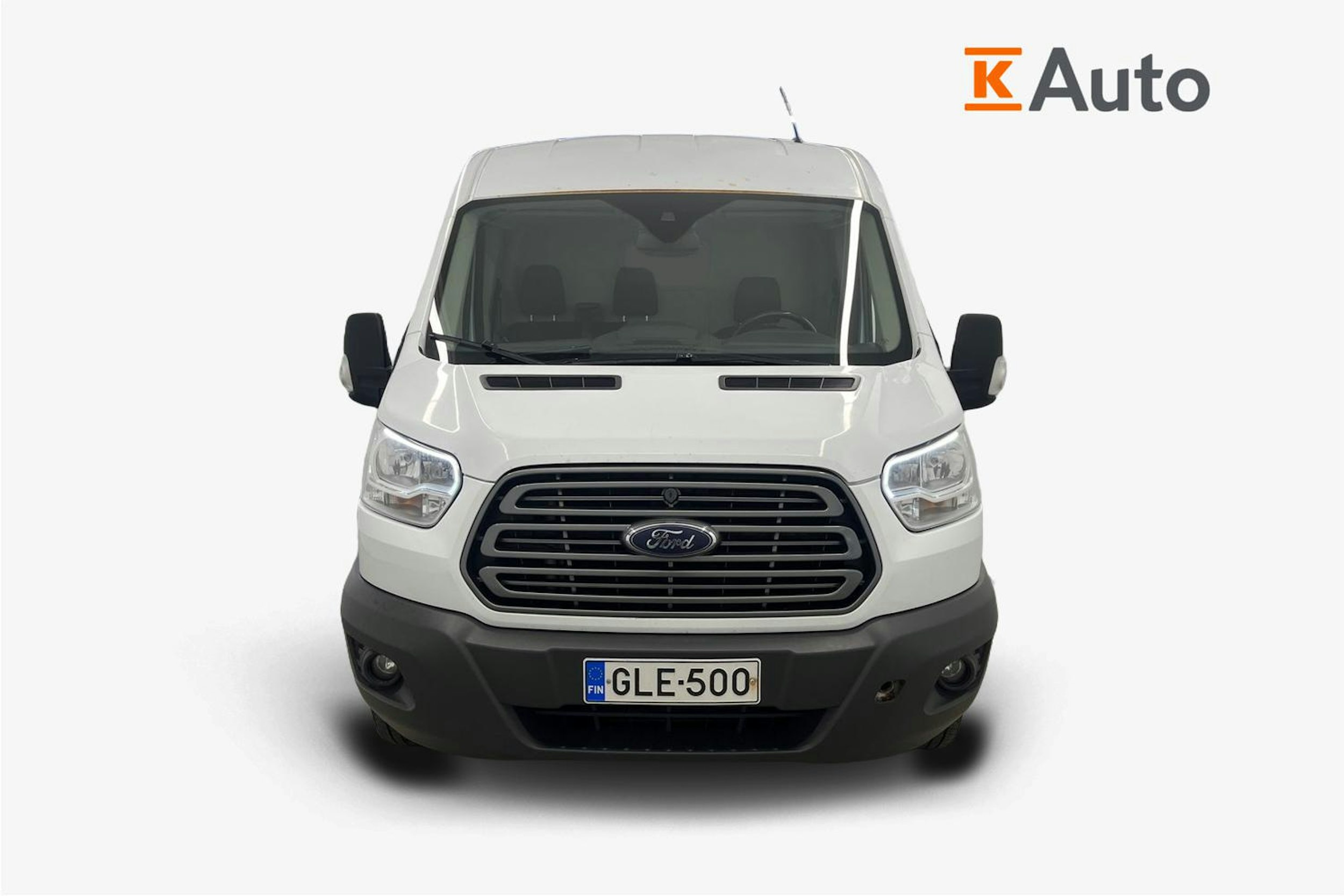 valkoinen Ford Transit 2015 kuva 5.