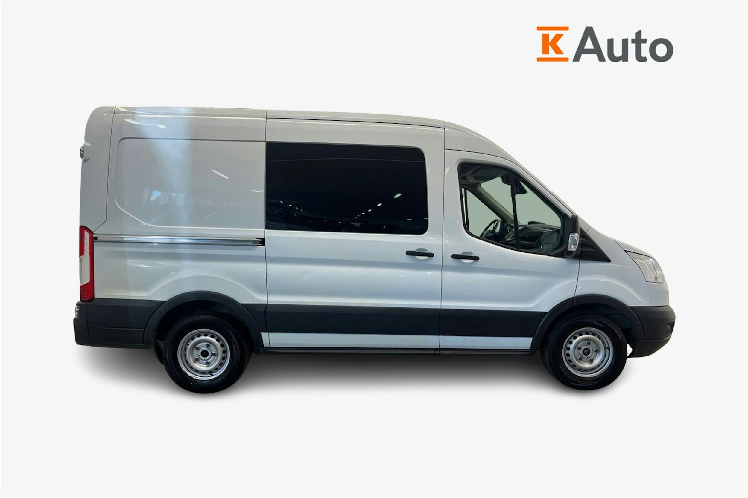 valkoinen Ford Transit 2015 kuva 6.