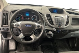 valkoinen Ford Transit 2015 kuva 9.