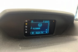 valkoinen Ford Transit 2015 kuva 27.