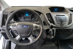 valkoinen Ford Transit 2015 kuva 9.