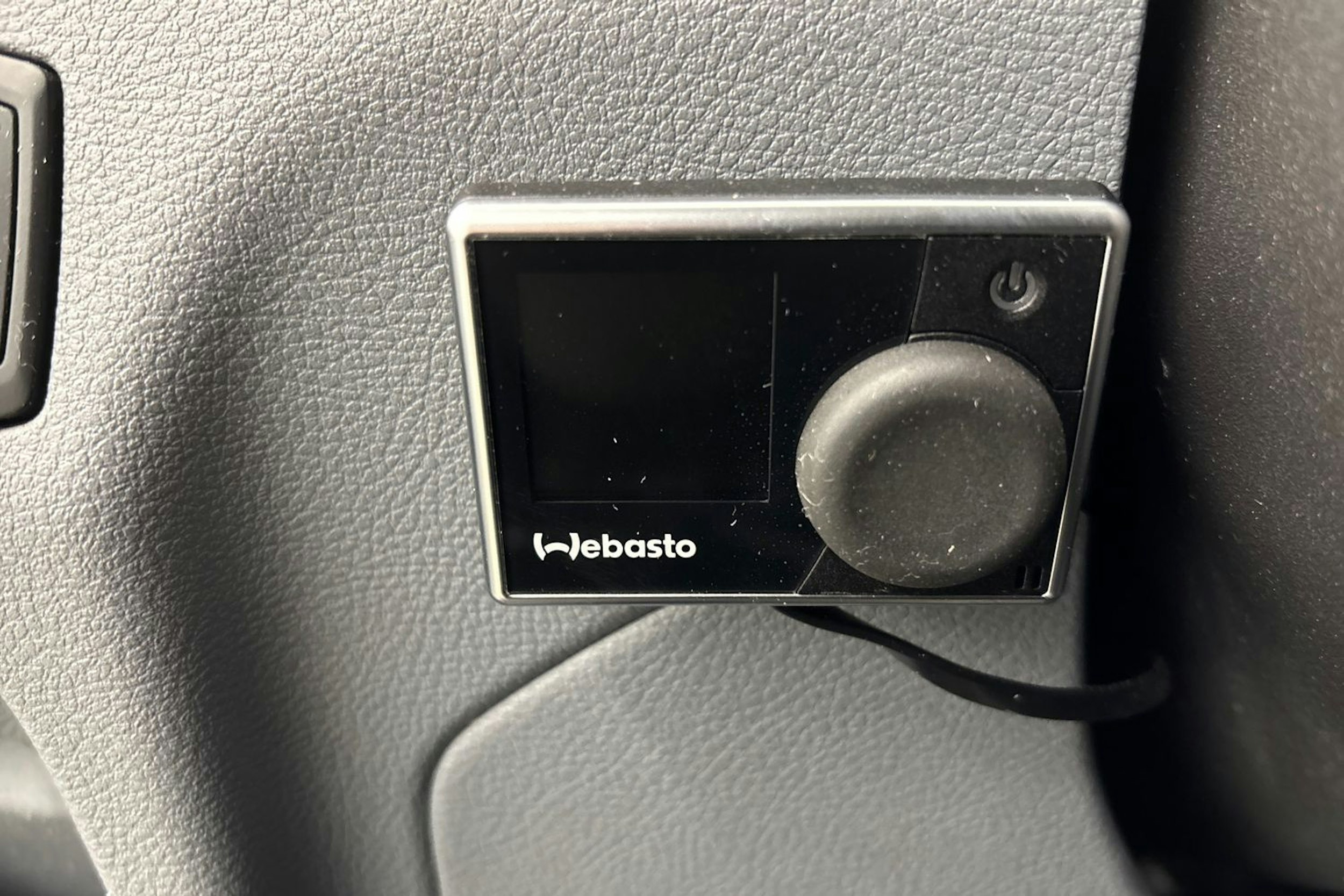 valkoinen Ford Transit 2015 kuva 19.