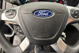 valkoinen Ford Transit 2015 kuva 22.