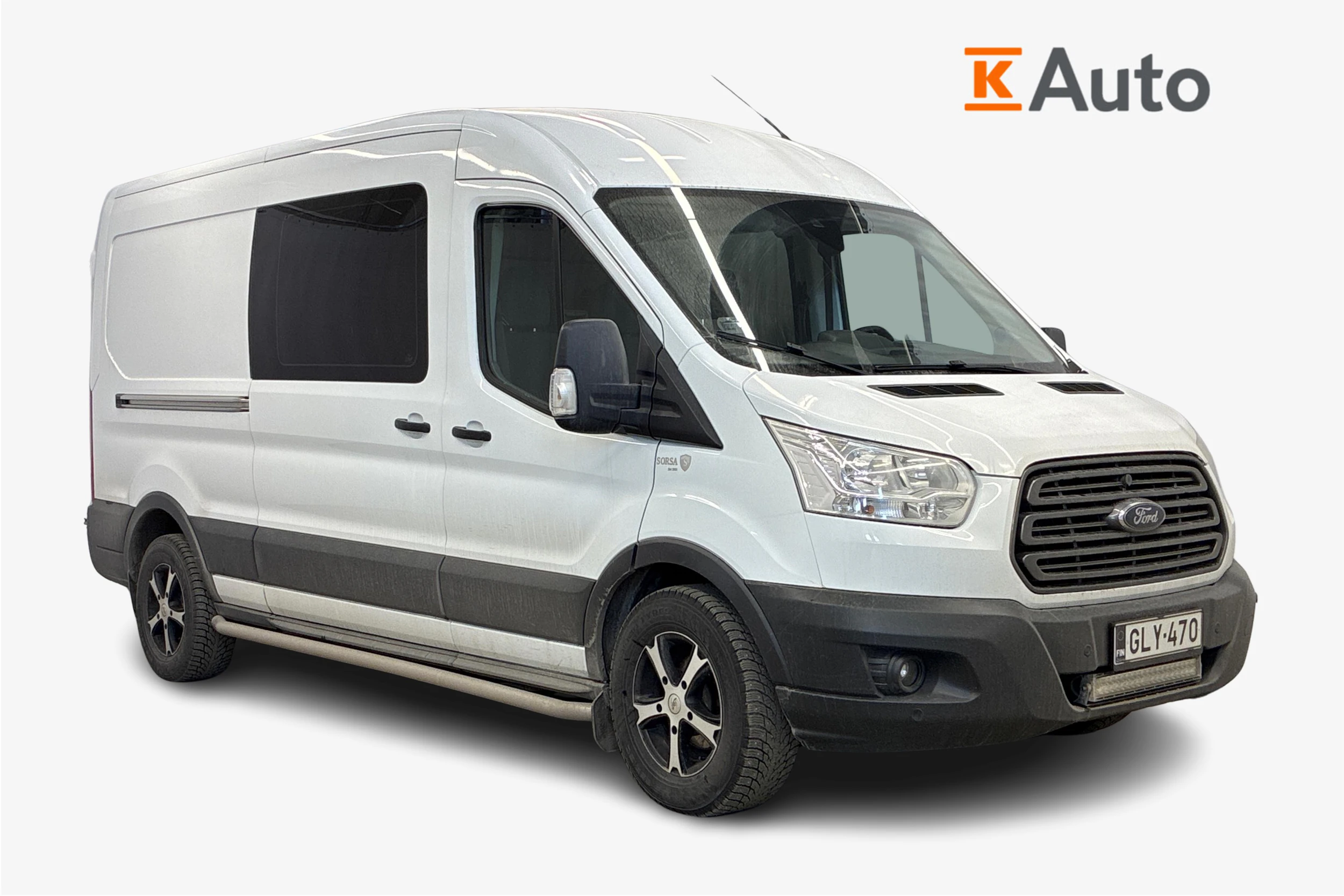 valkoinen Ford Transit 2016 kuva 1.