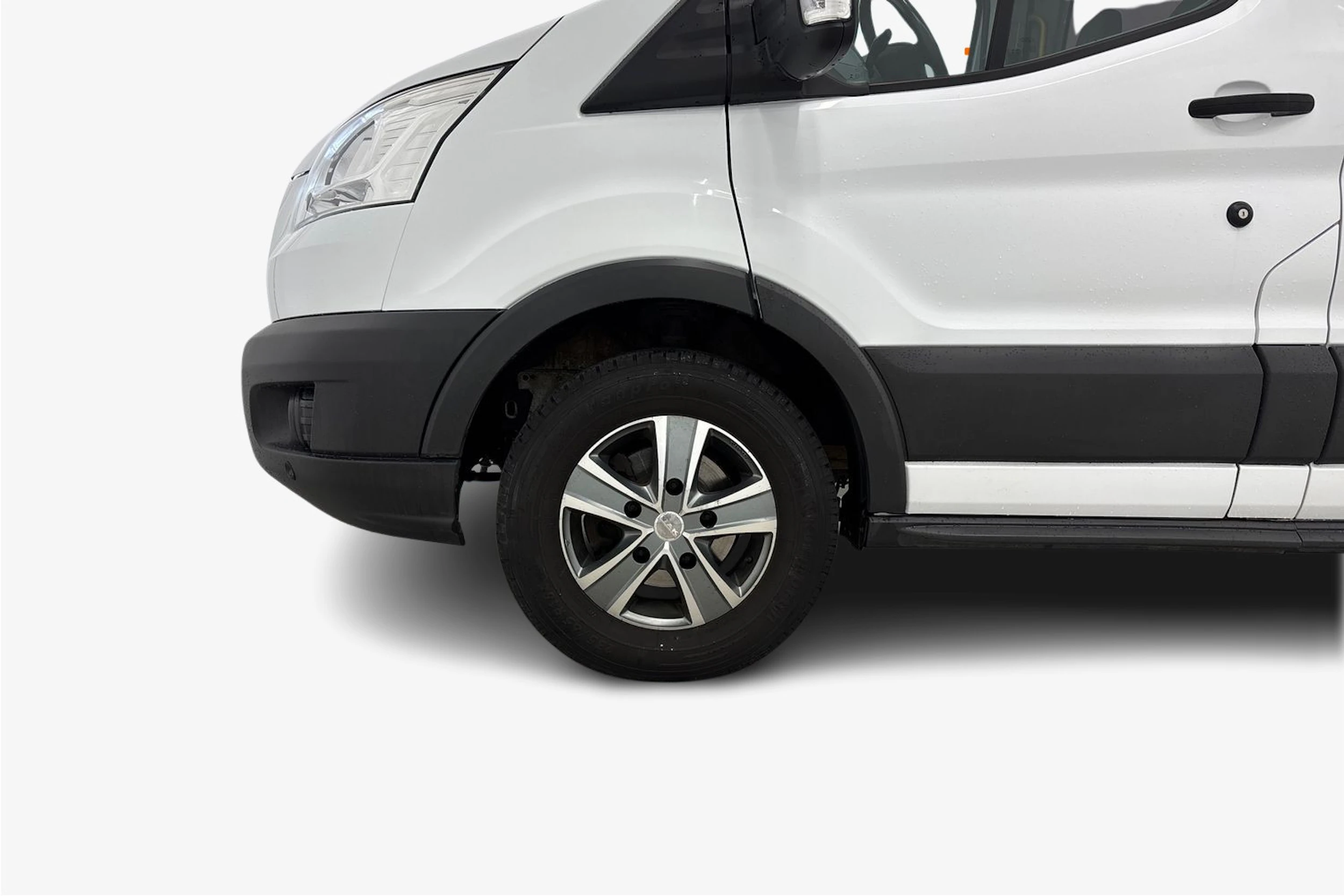 valkoinen Ford Transit 2016 kuva 9.