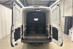 valkoinen Ford Transit 2016 kuva 26.