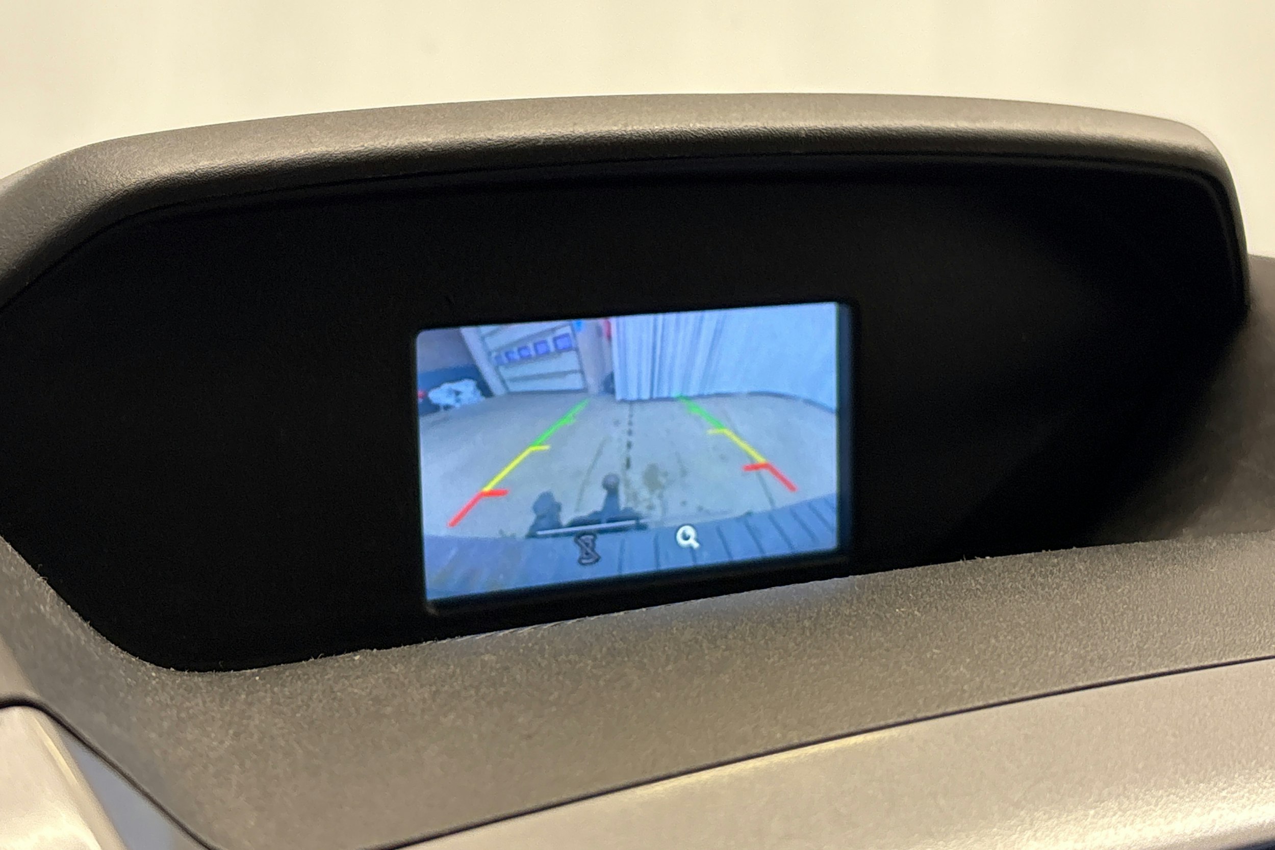 valkoinen Ford Transit 2016 kuva 18.