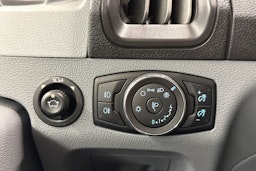 sininen Ford Transit 2016 kuva 18.