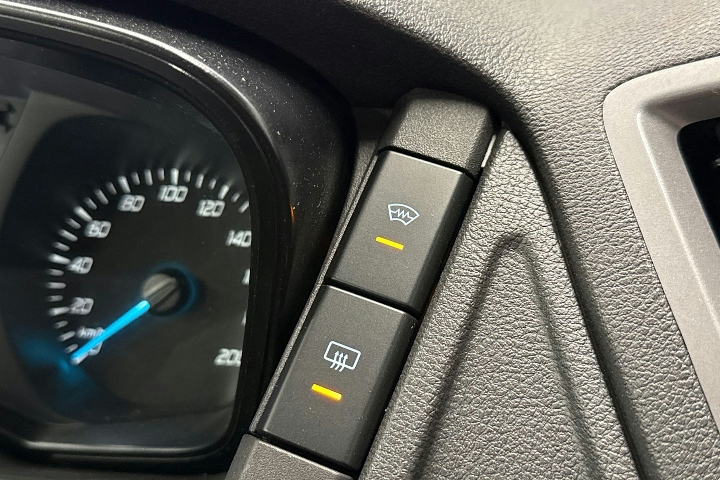 sininen Ford Transit 2016 kuva 21.