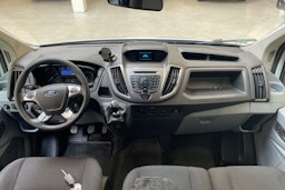 valkoinen Ford Transit 2016 kuva 13.