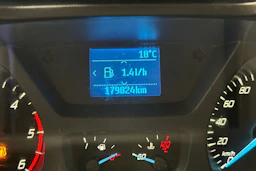 keltainen Ford Transit 2016 kuva 29.
