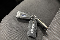 valkoinen Ford Transit 2016 kuva 17.