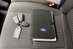 beige Ford Transit 2016 kuva 29.