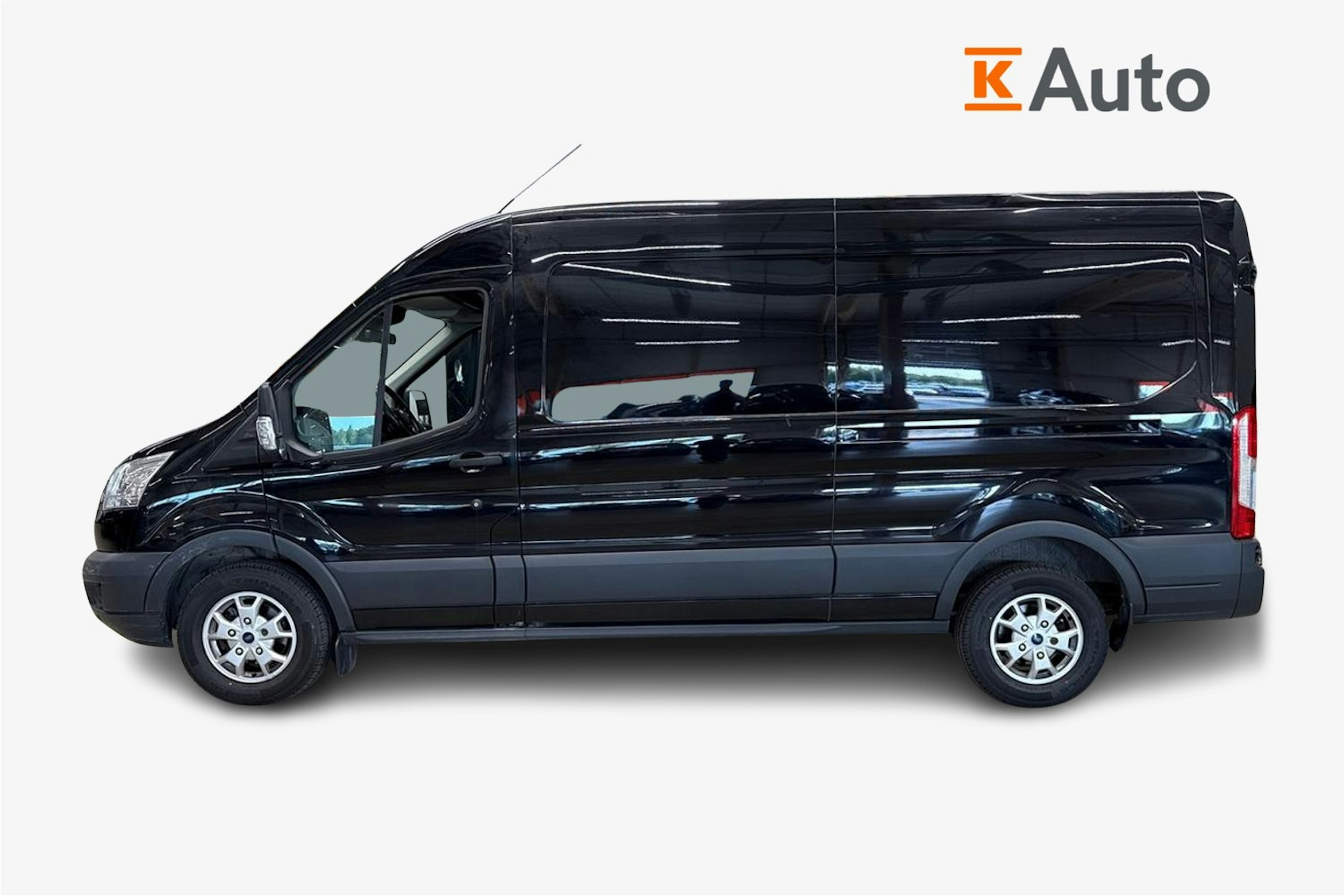 musta Ford Transit 2016 kuva 6.