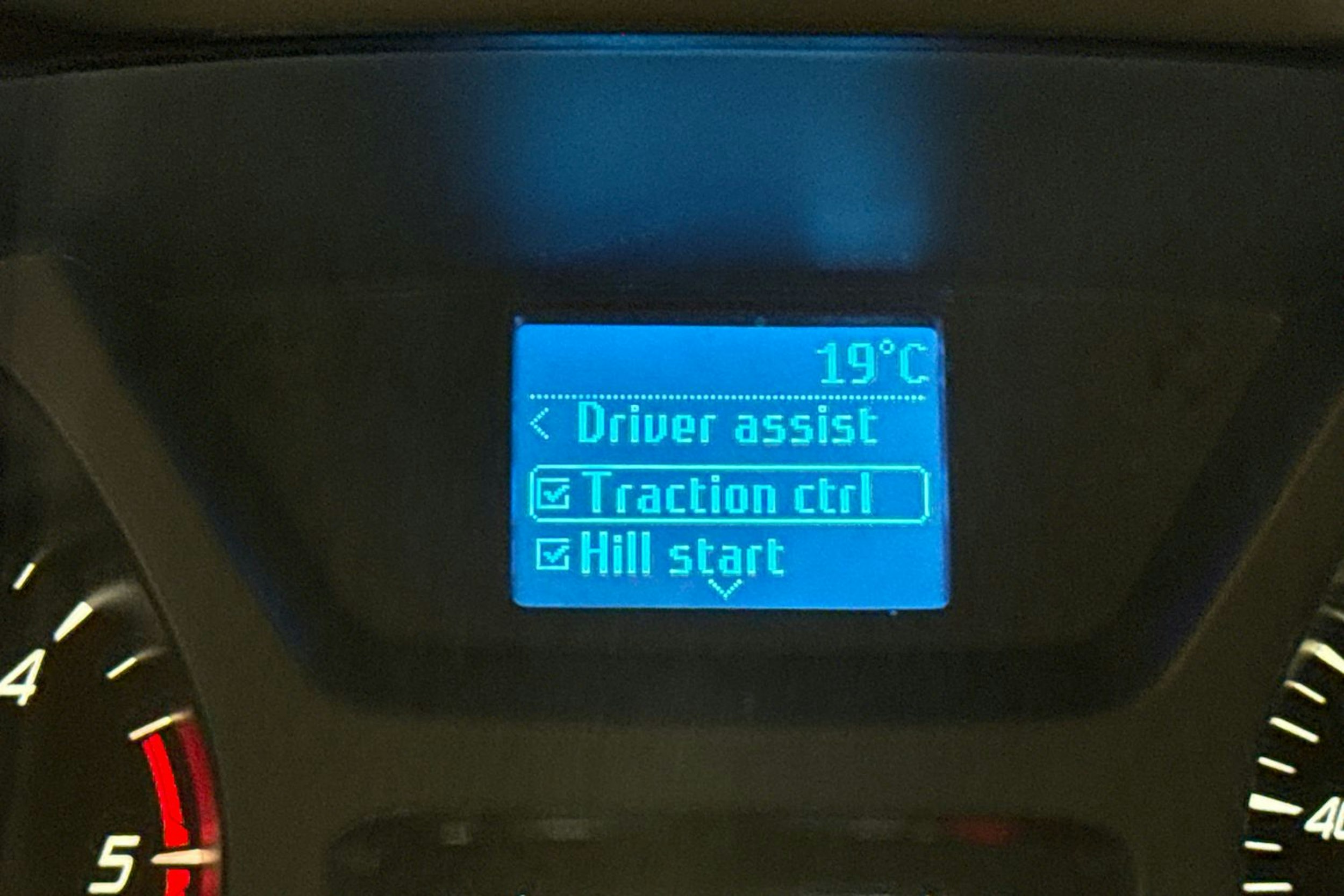 musta Ford Transit 2016 kuva 22.