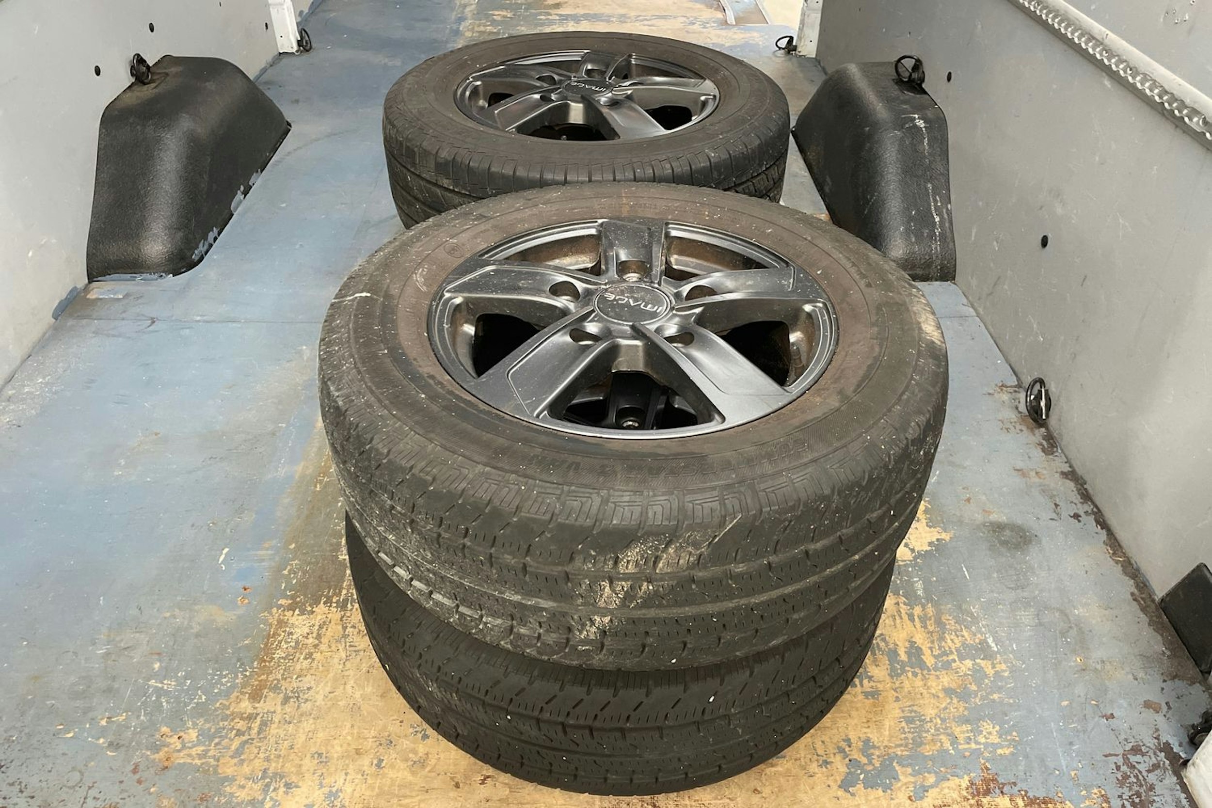 valkoinen Ford Transit 2016 kuva 15.