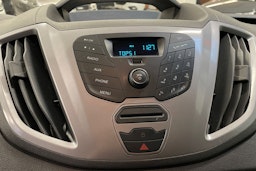 valkoinen Ford Transit 2016 kuva 20.