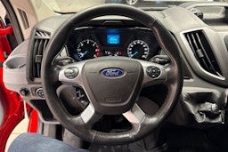 Punainen Ford TRANSIT 2017 kuva 19.