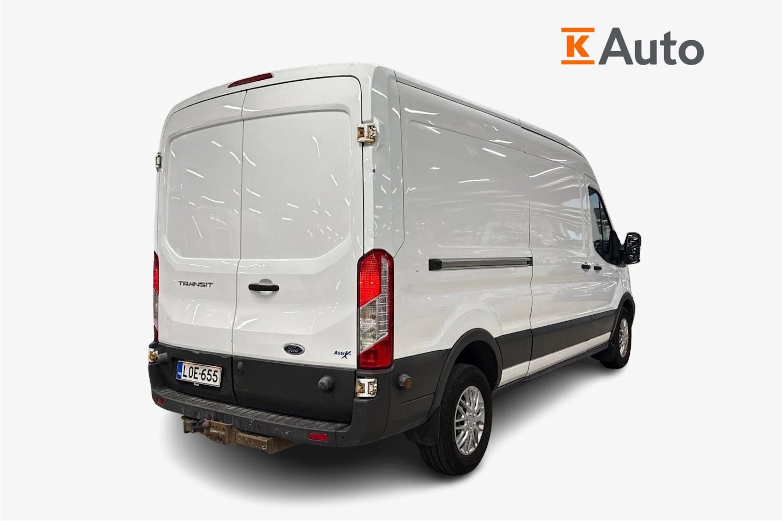 valkoinen Ford Transit 2017 kuva 3.