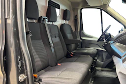 met. harmaa Ford Transit 2017 kuva 11.