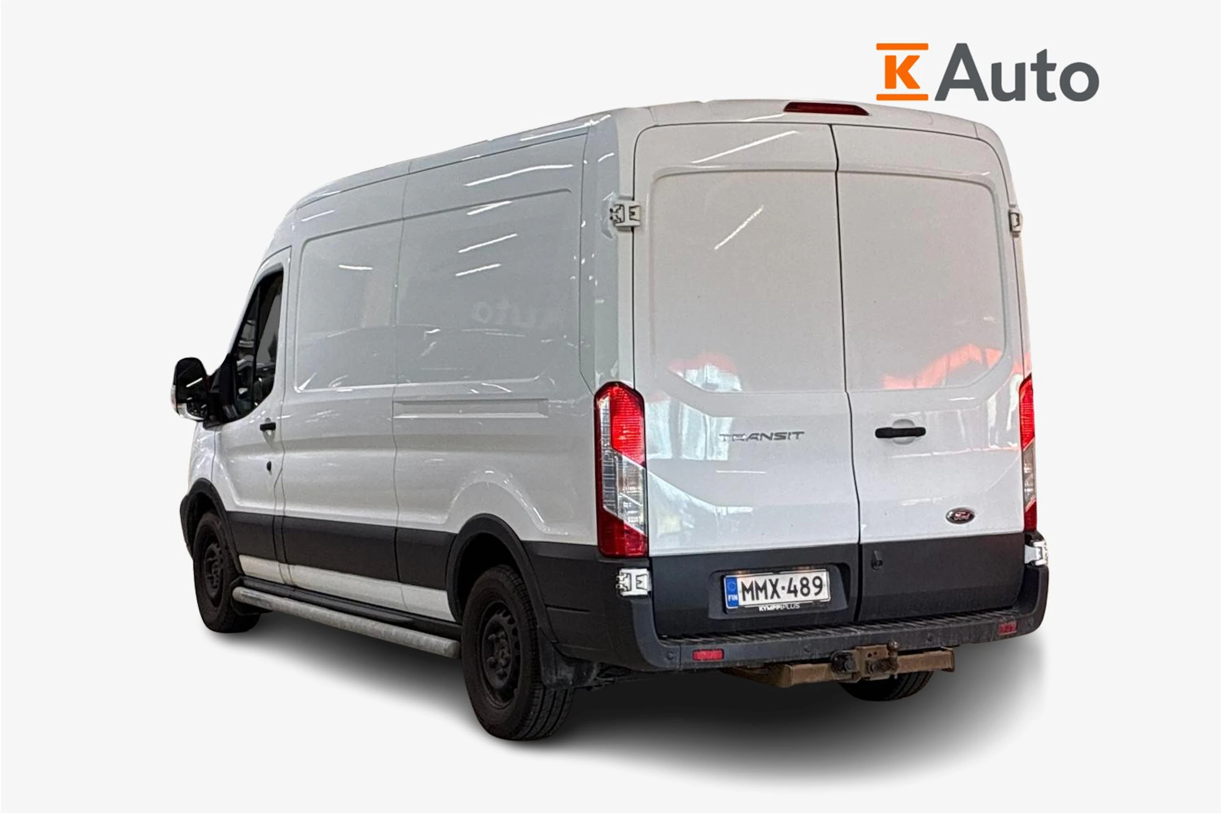 valkoinen Ford Transit 2017 kuva 2.