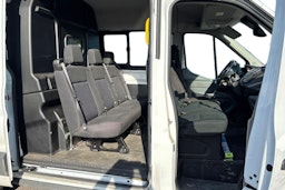 valkoinen Ford Transit 2017 kuva 3.