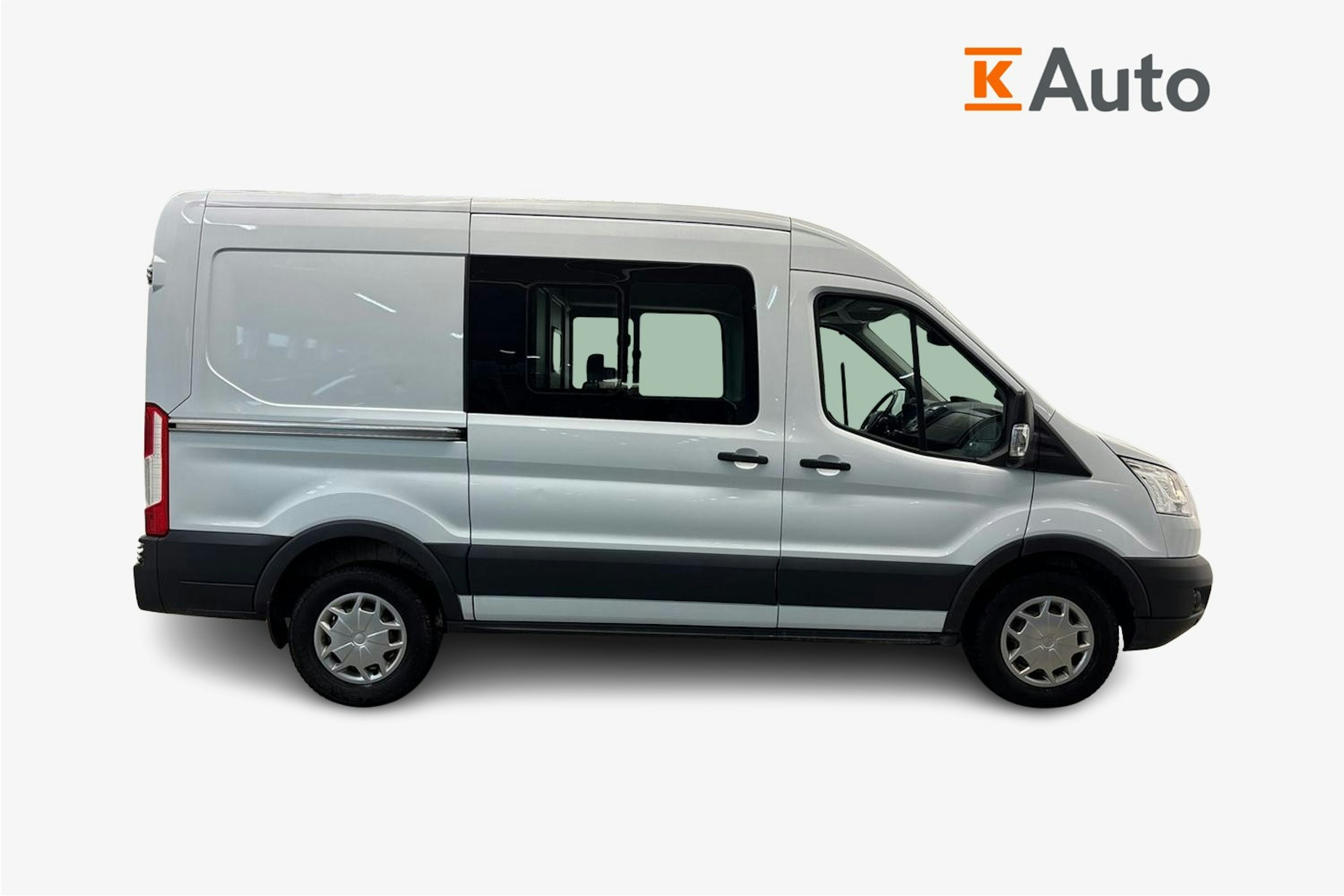 valkoinen Ford Transit 2017 kuva 6.