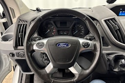 valkoinen Ford Transit 2017 kuva 13.