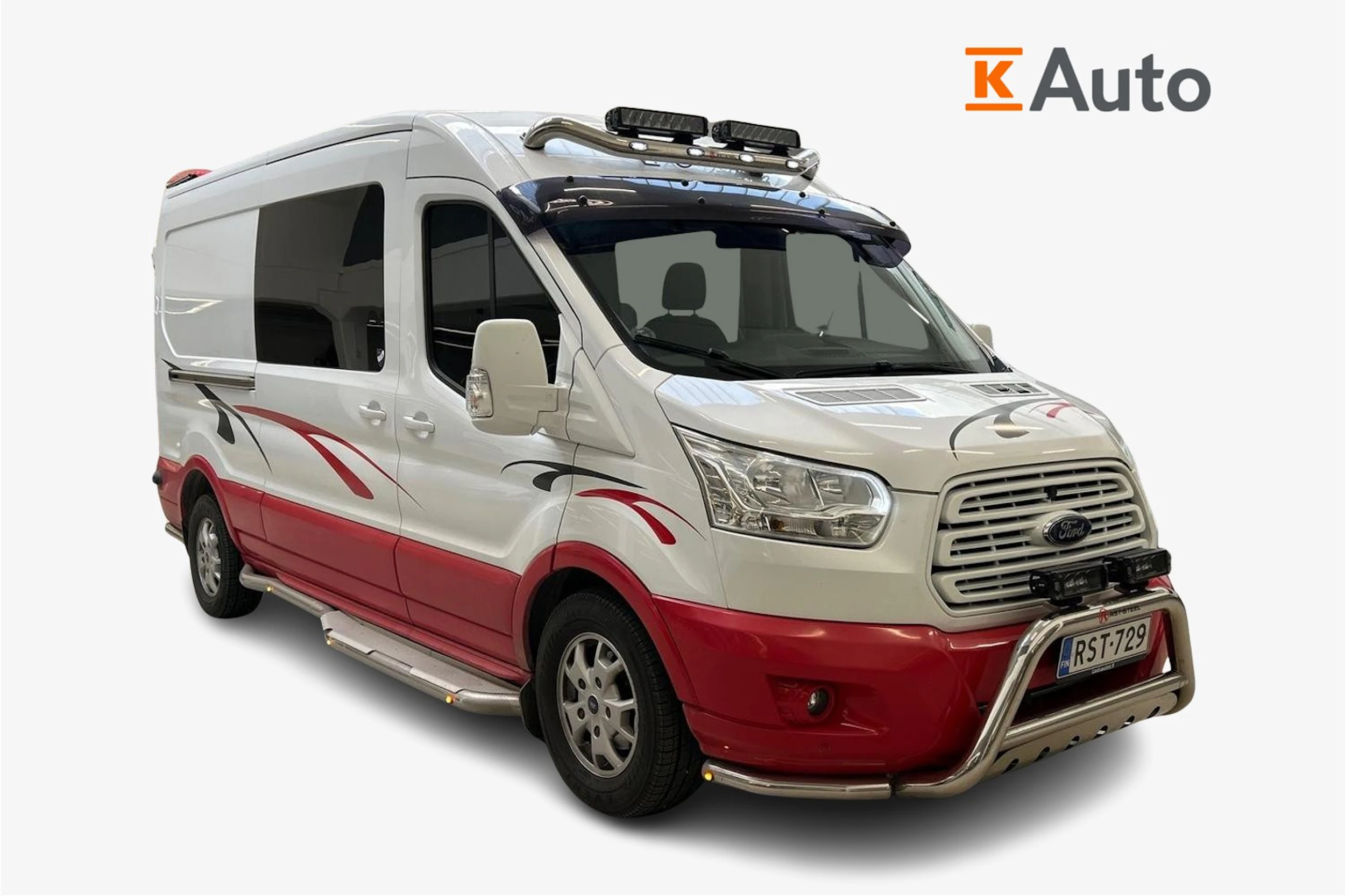 valkoinen Ford Transit 2017 kuva 1.