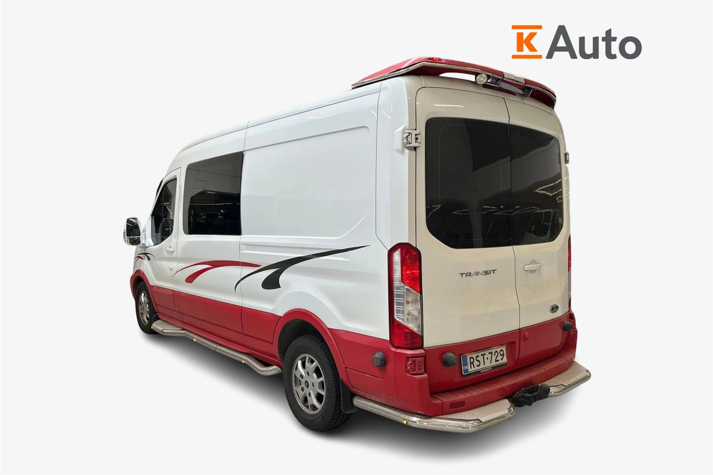 valkoinen Ford Transit 2017 kuva 2.