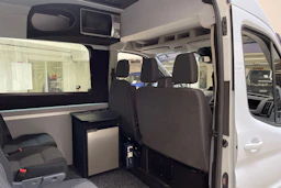 valkoinen Ford Transit 2017 kuva 15.