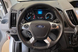 valkoinen Ford Transit 2017 kuva 22.