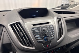 valkoinen Ford Transit 2017 kuva 12.