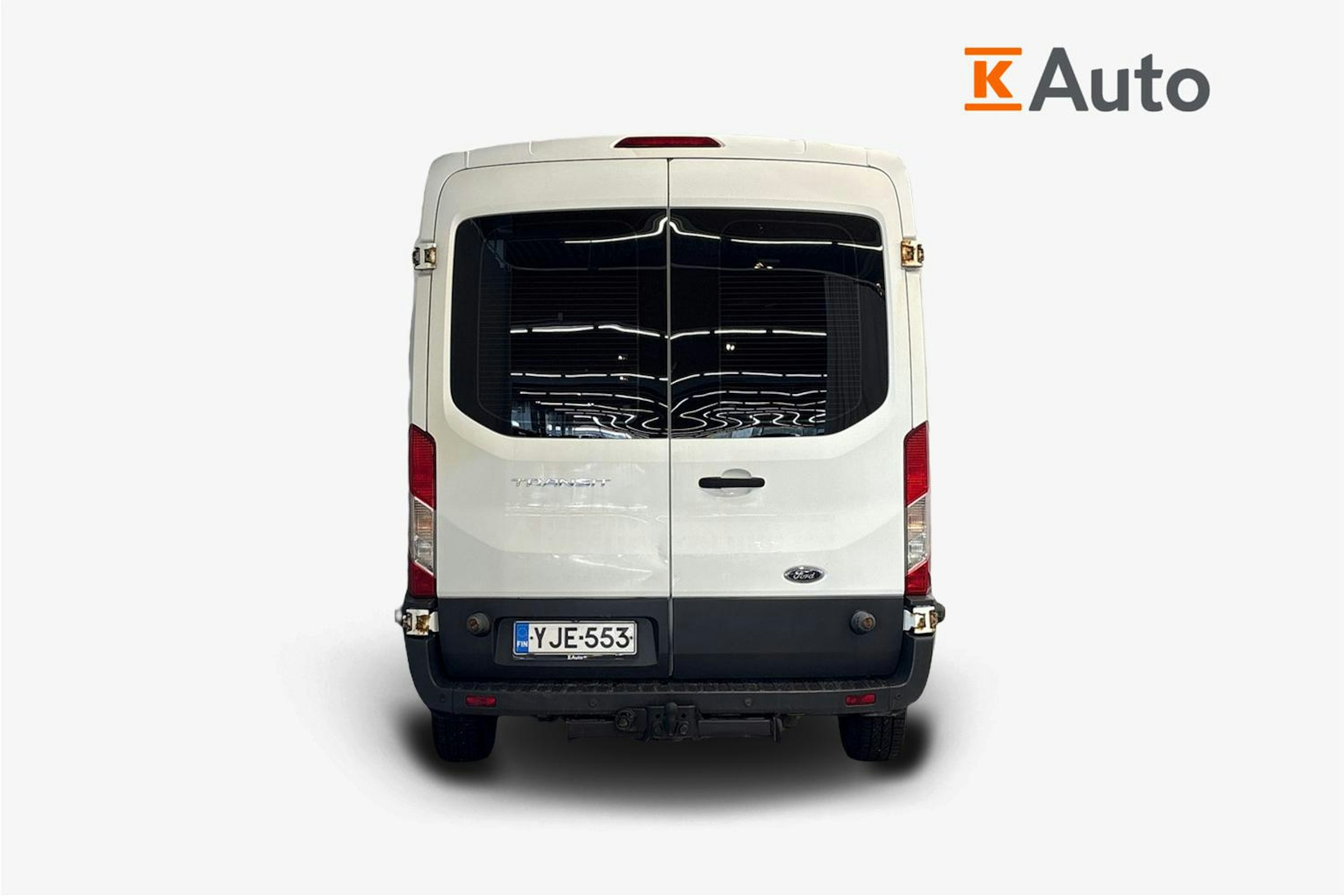 valkoinen Ford Transit 2017 kuva 3.