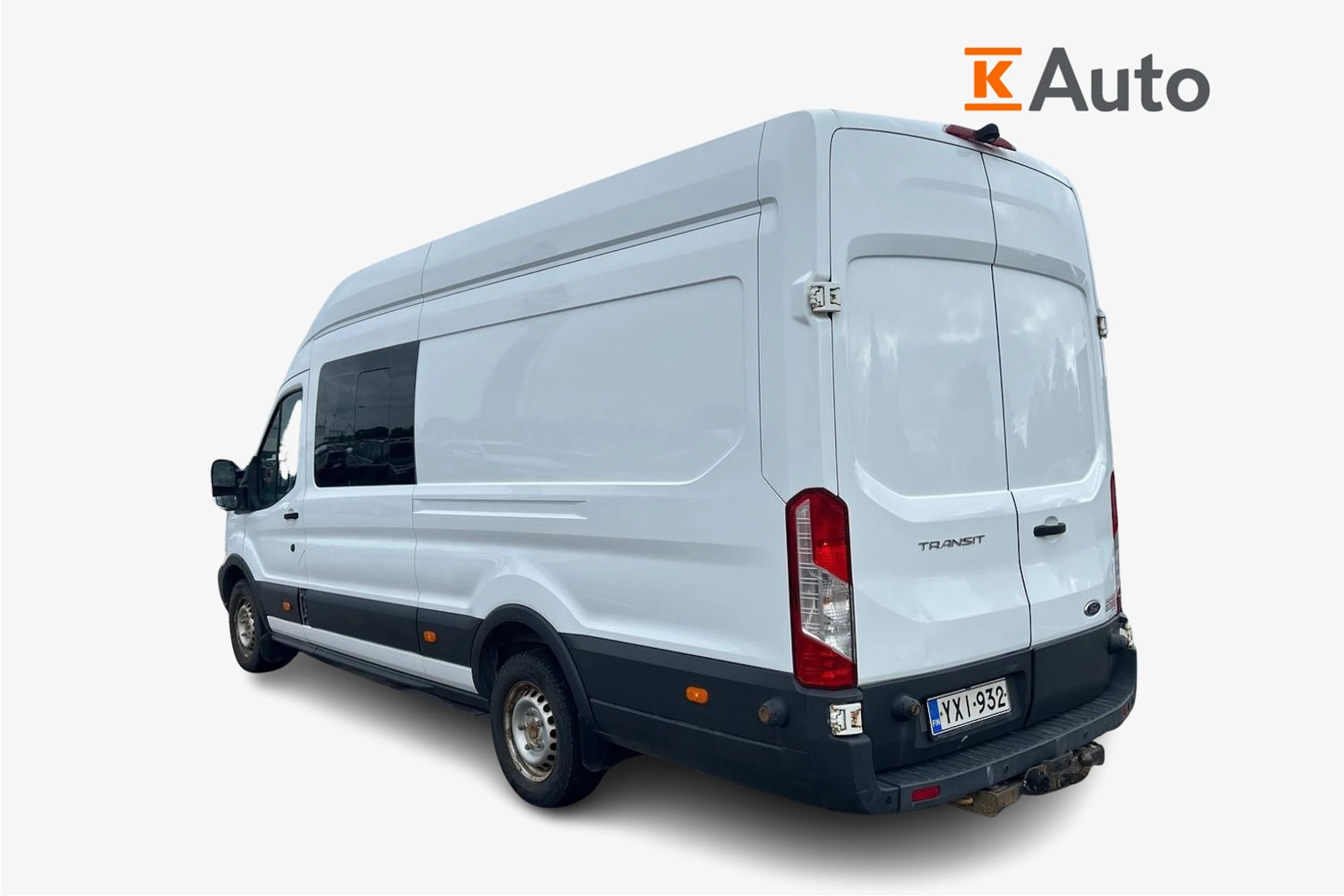 valkoinen Ford Transit 2017 kuva 2.