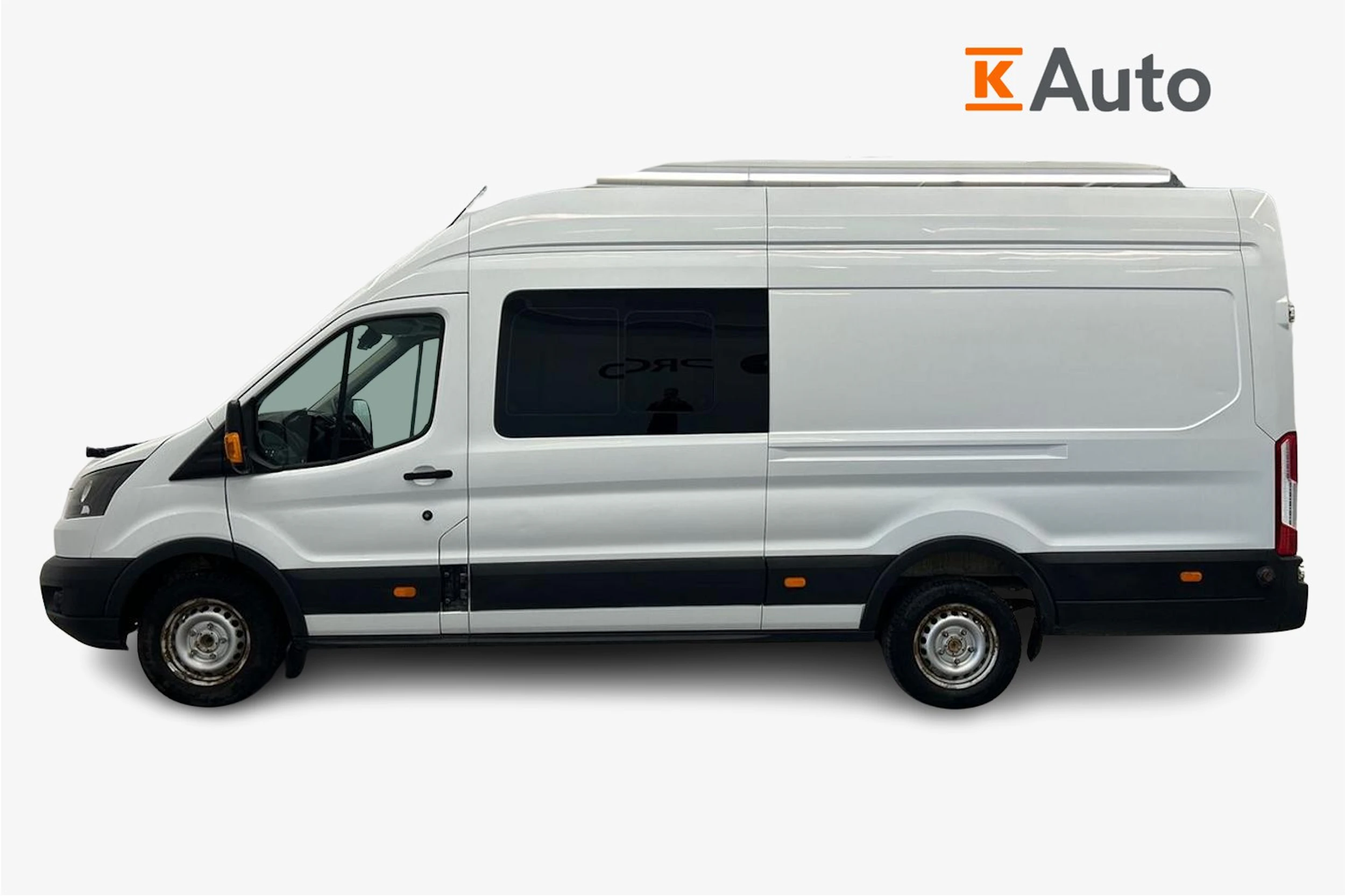 valkoinen Ford Transit 2017 kuva 5.