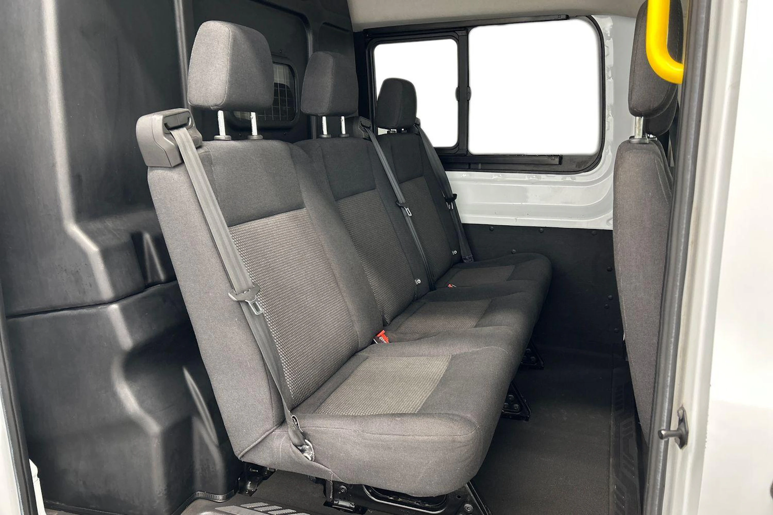 valkoinen Ford Transit 2017 kuva 8.