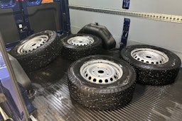 sininen Ford Transit 2017 kuva 15.