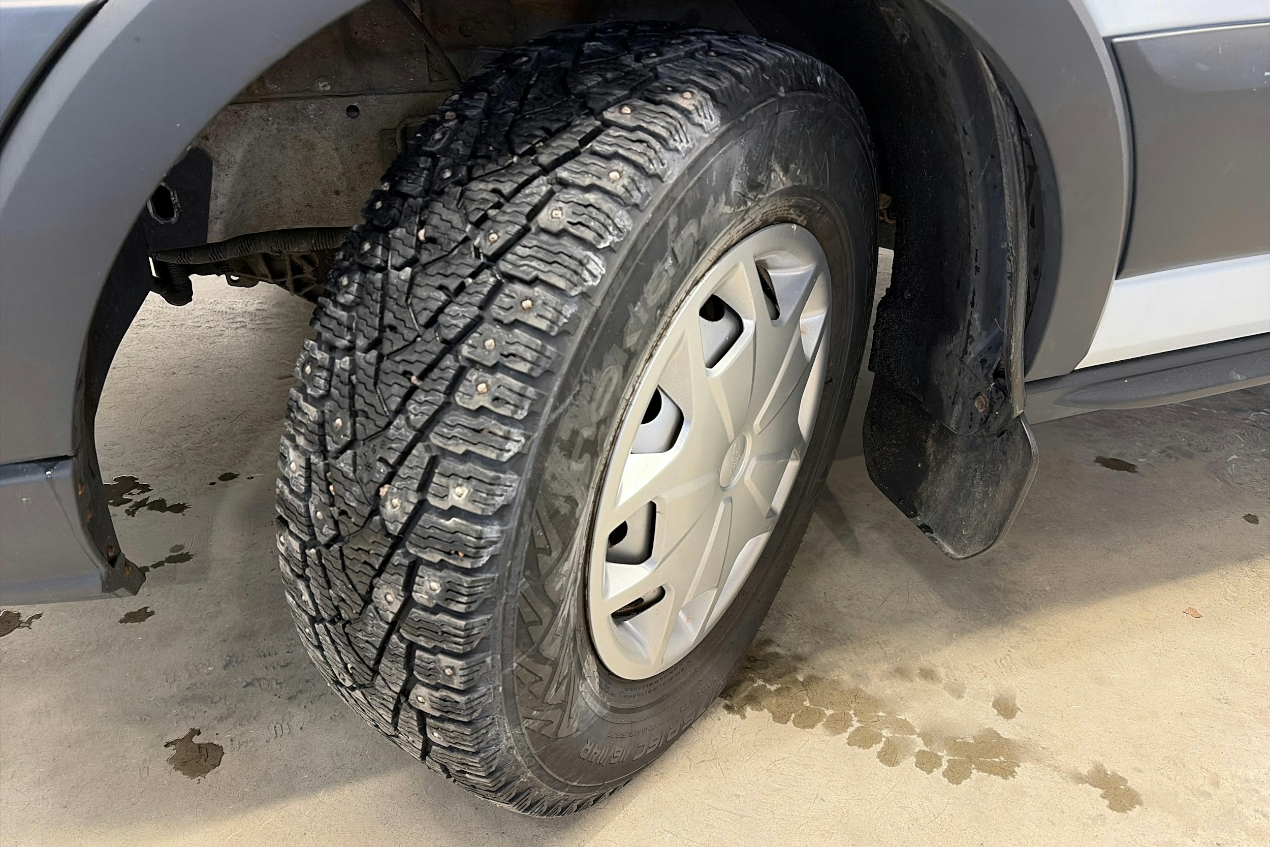 valkoinen Ford Transit 2017 kuva 20.