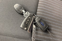 valkoinen Ford Transit 2017 kuva 22.