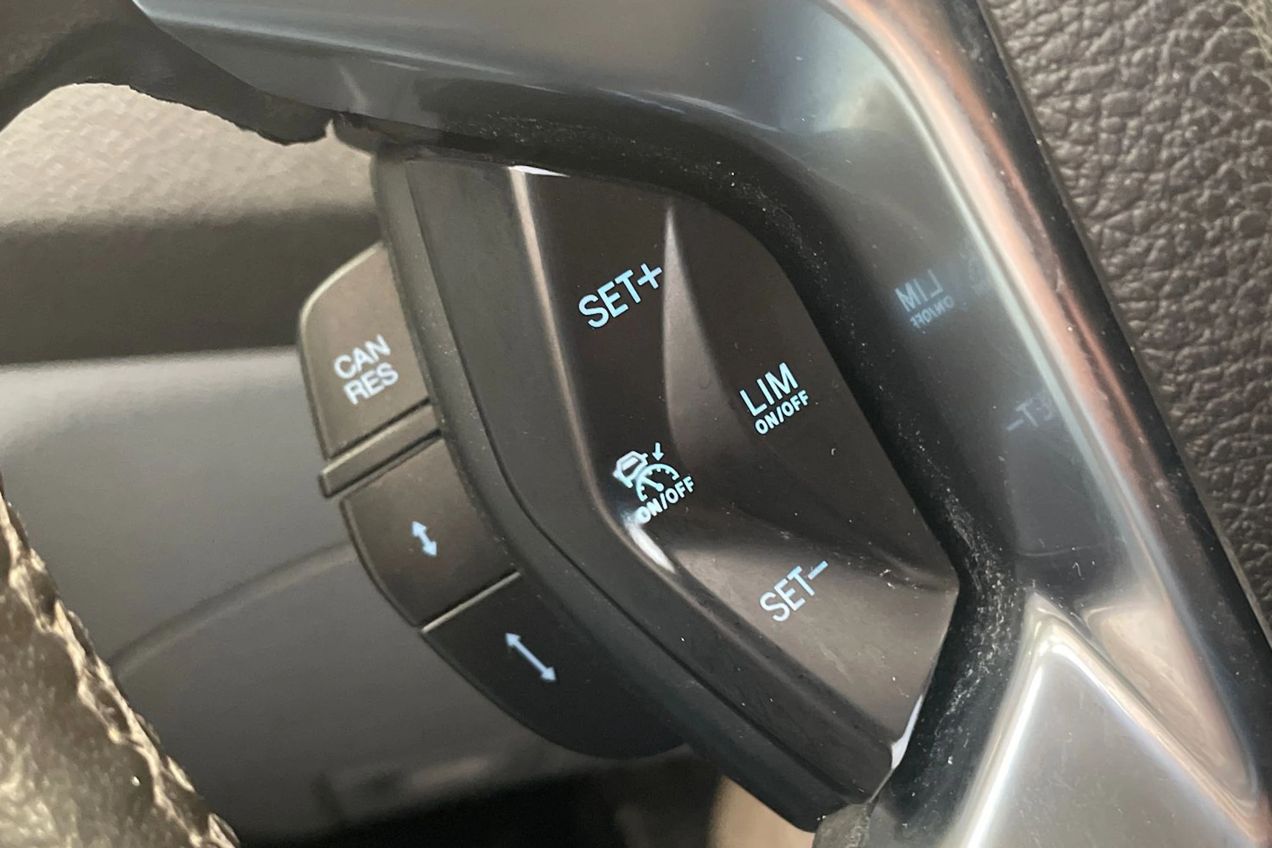 sininen Ford Transit 2019 kuva 23.