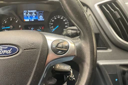 sininen Ford Transit 2019 kuva 26.