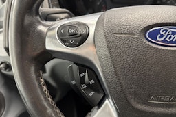 valkoinen Ford Transit 2018 kuva 14.