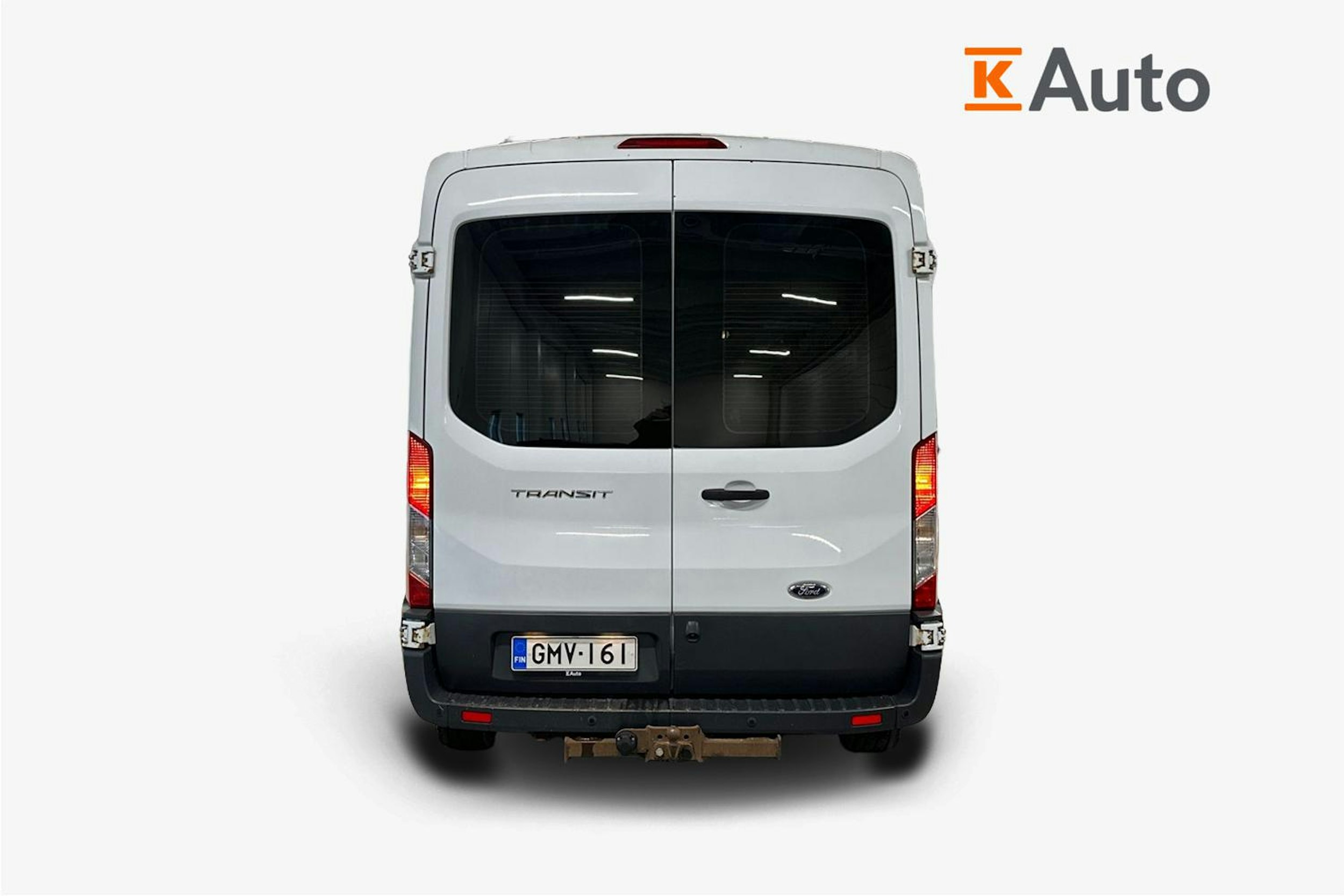 valkoinen Ford Transit 2018 kuva 3.