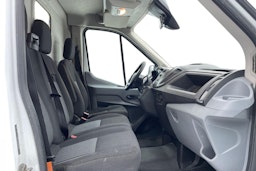 Valkoinen Ford TRANSIT 2018 kuva 12.