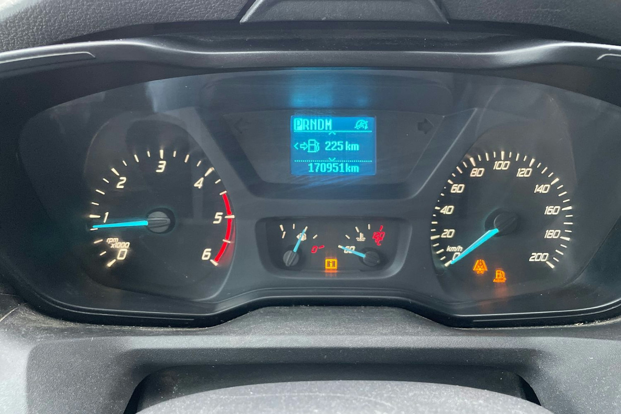 Valkoinen Ford TRANSIT 2018 kuva 18.