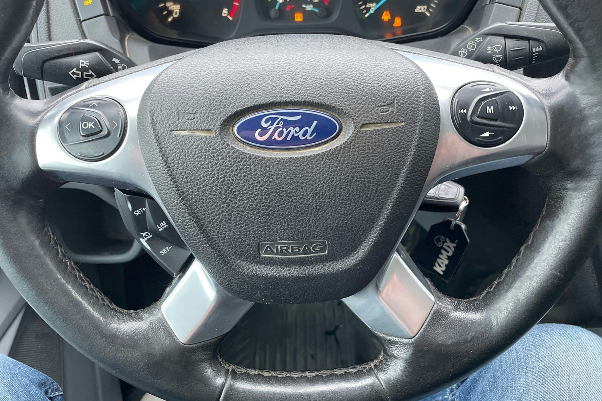 Valkoinen Ford TRANSIT 2018 kuva 21.