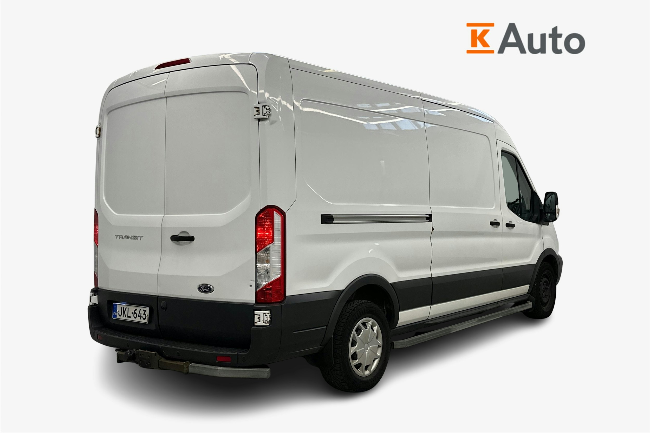 valkoinen Ford Transit 2018 kuva 2.